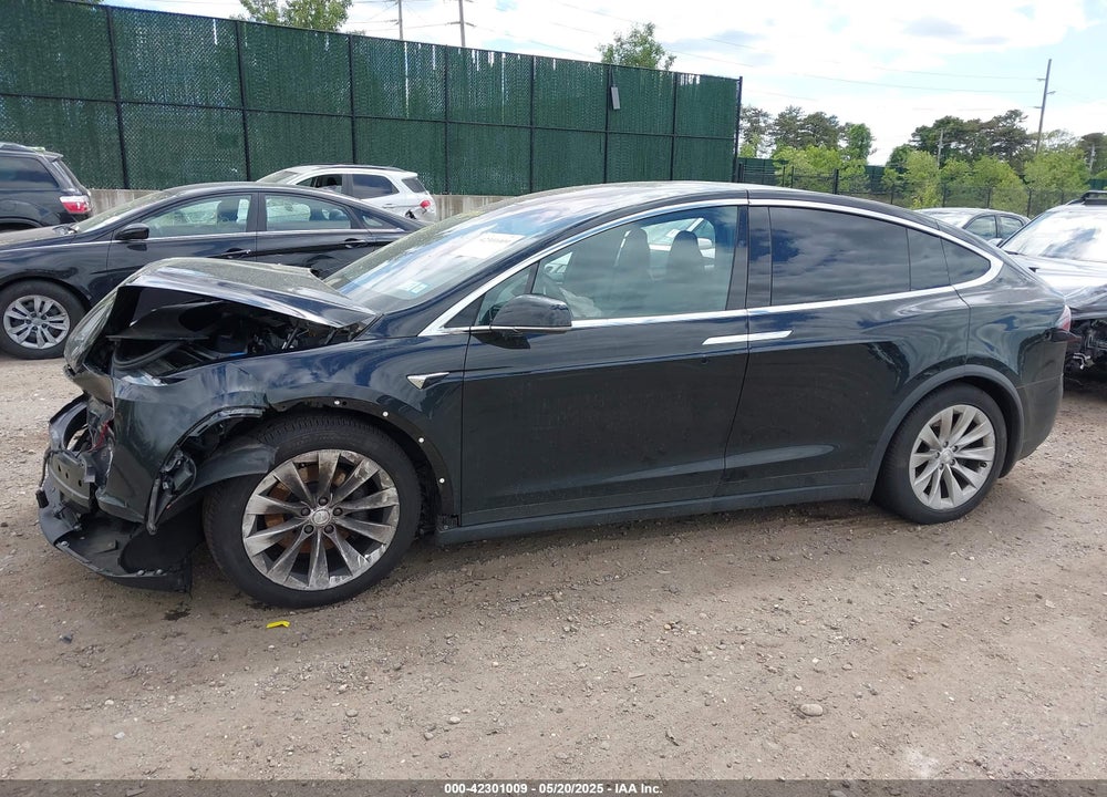 2017 TESLA MODEL X 100D/75D/90D VIN: 5YJXCAE2XHF048494