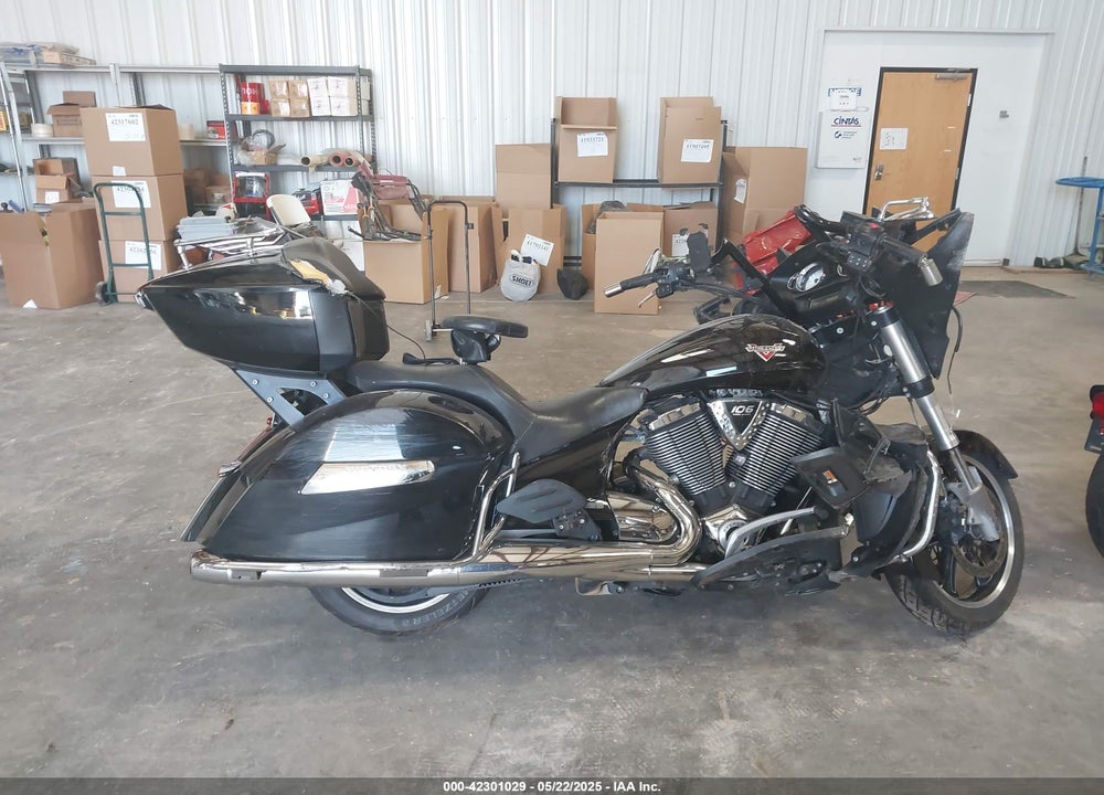 2015 VICTORY MOTORCYCLES CROSS COUNTRY TOUR VIN: 5VPTW36N6F3045954