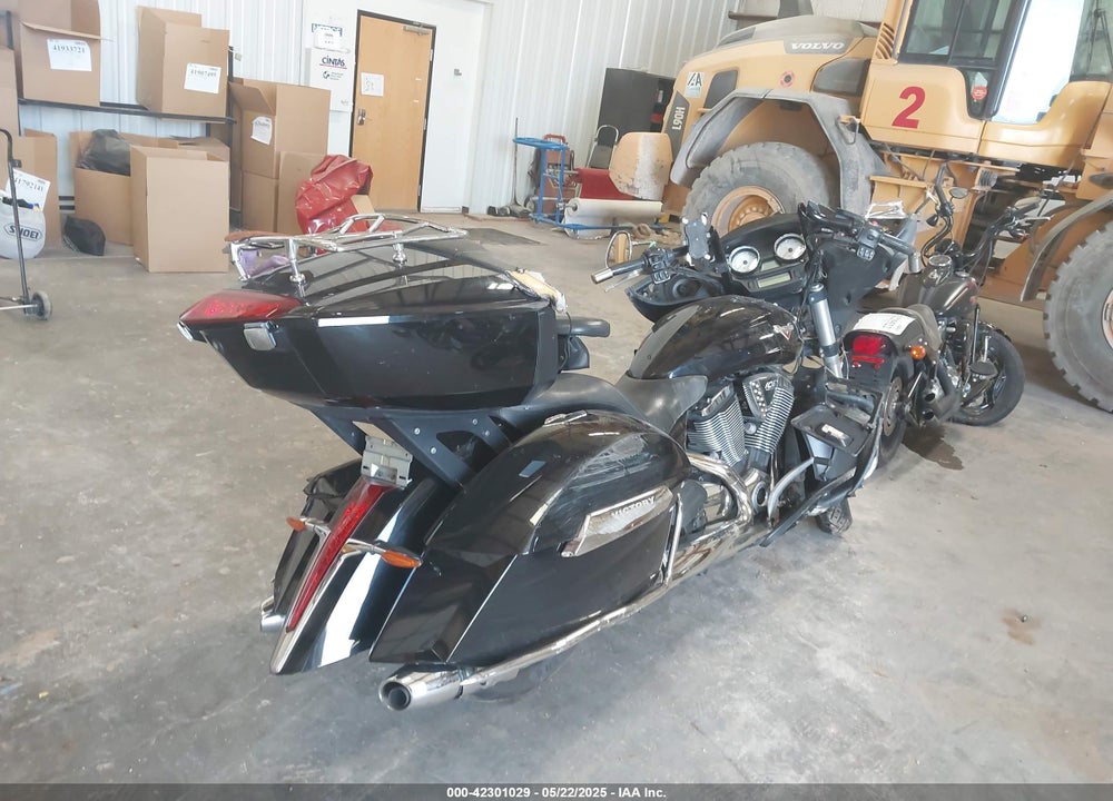 2015 VICTORY MOTORCYCLES CROSS COUNTRY TOUR VIN: 5VPTW36N6F3045954