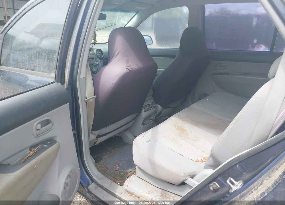 2007 KIA RONDO LX V6 VIN: KNAFG526477110293