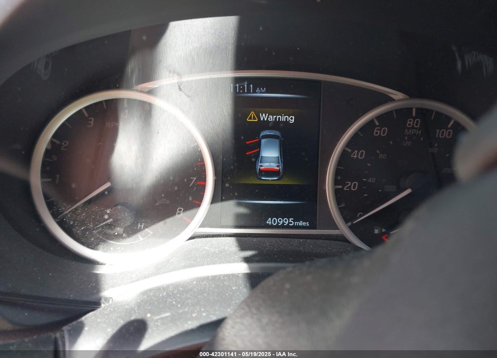 2017 NISSAN SENTRA SL VIN: 3N1AB7AP9HY375800