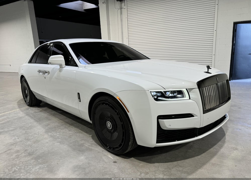 2022 ROLLS-ROYCE GHOST BLACK BADGE VIN: SCATD6C09NU209759
