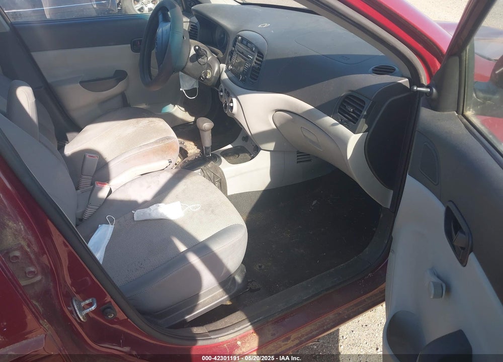 2010 HYUNDAI ACCENT VIN: KMHCN4AC1AU414036