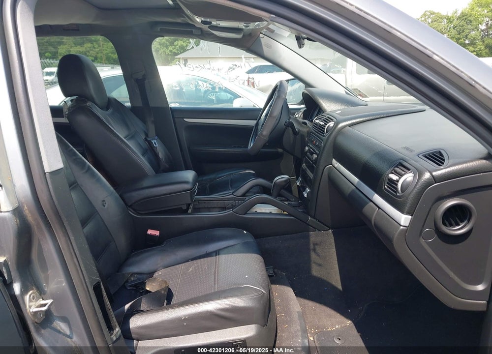 2006 PORSCHE CAYENNE VIN: WP1AA29P36LA26370
