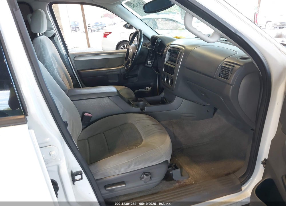 2004 FORD EXPLORER NBX/XLT VIN: 1FMDU73K04UB08978