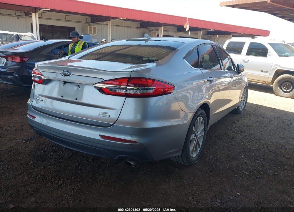 2020 FORD FUSION VIN: 3FA6P0HD6LR226325