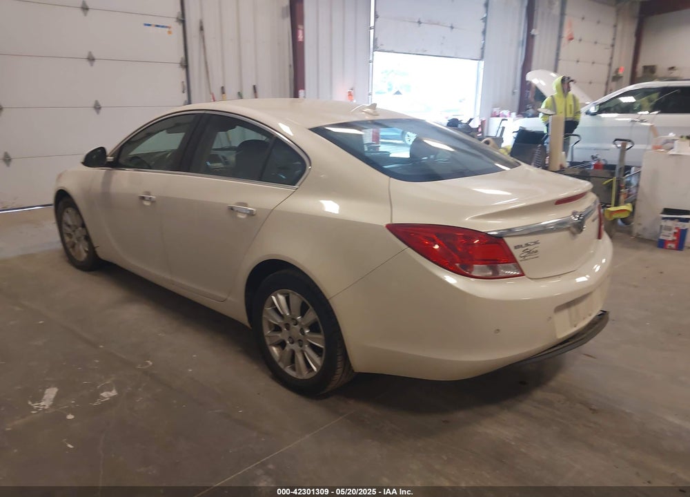 2012 BUICK REGAL VIN: 2G4GS5ER8C9133608