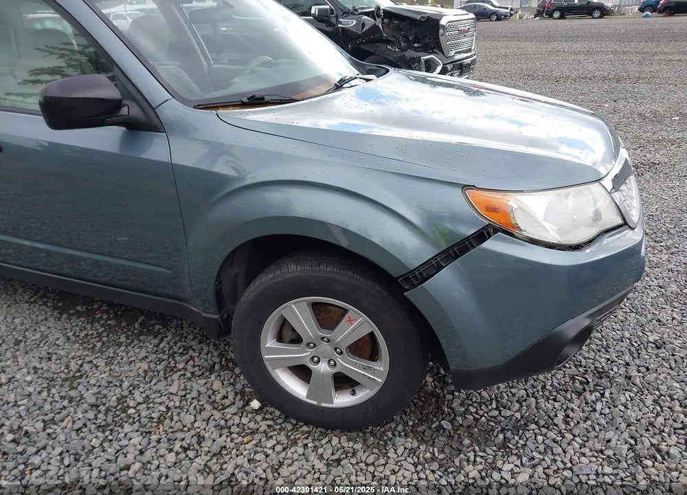 2013 SUBARU FORESTER VIN: JF2SHABC0DH430621