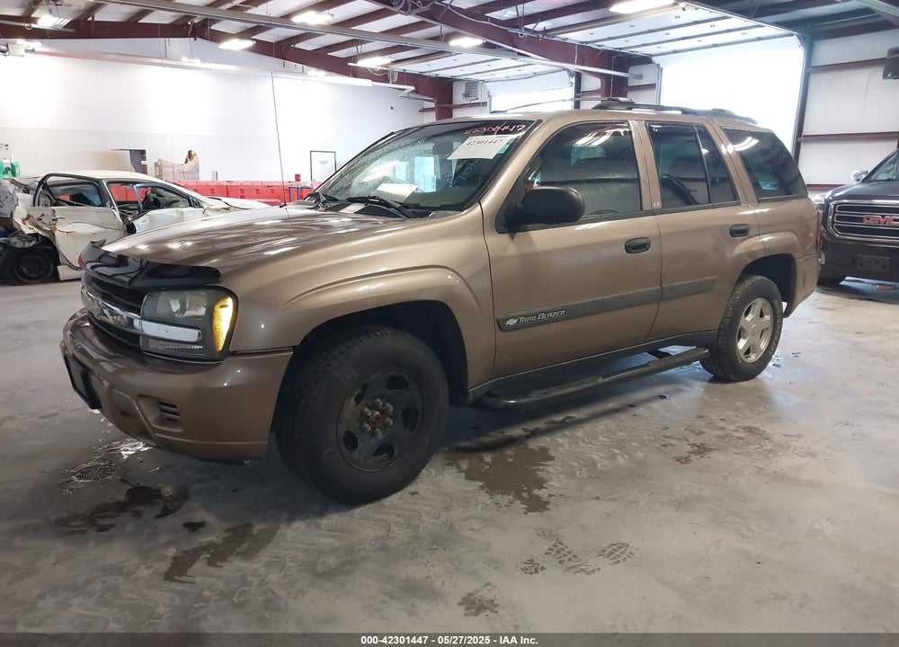 2003 CHEVROLET TRAILBLAZER LS VIN: 1GNDT13S432244598