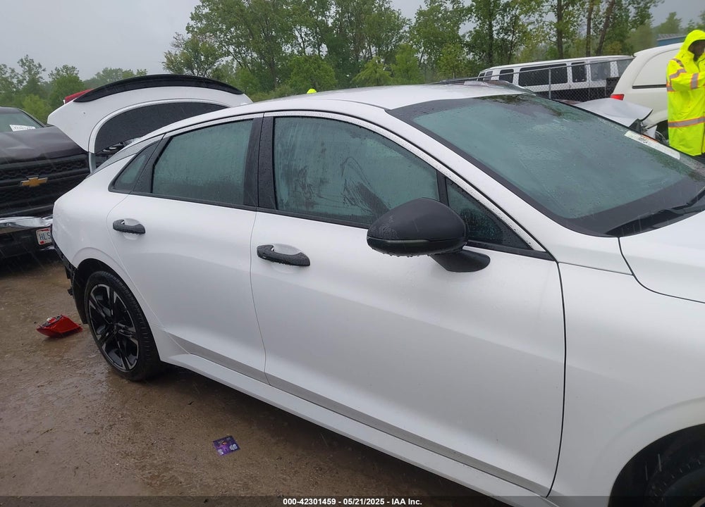 2024 KIA K5 GT LINE VIN: 5XXG64J28RG230854