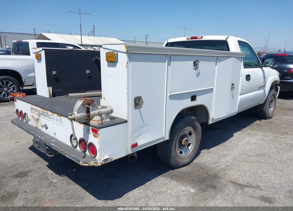 2006 GMC SIERRA 2500HD SLE1 VIN: 1GDHK24U66E116445