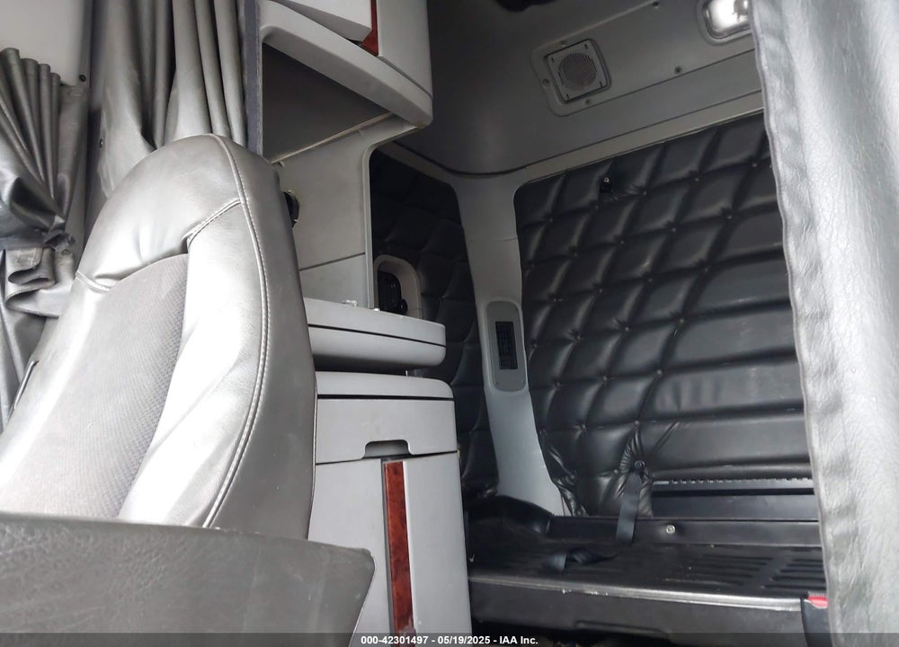 2007 FREIGHTLINER COLUMBIA 112 VIN: 1FUJF0CV77LX09665