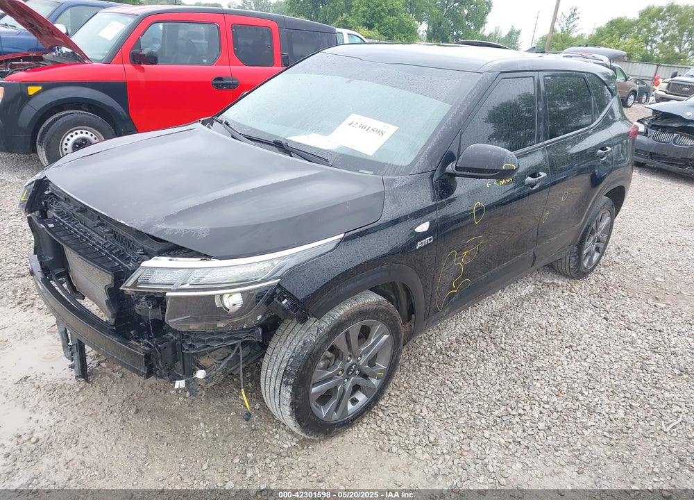 2021 KIA SELTOS VIN: KNDEPCAA2M7128070