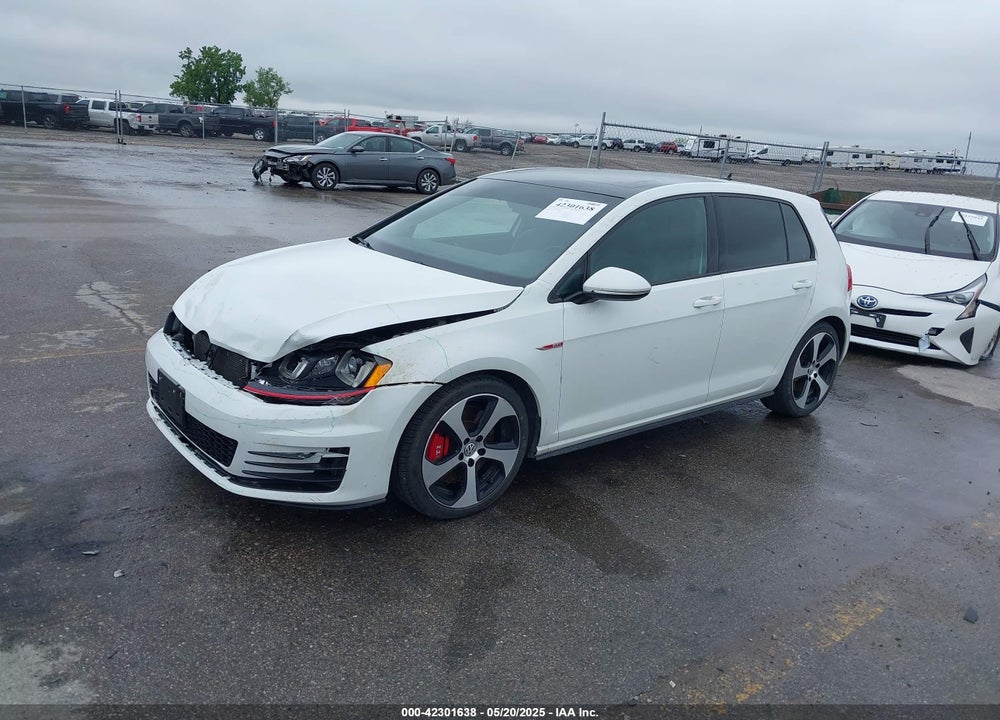 2017 VOLKSWAGEN GOLF GTI VIN: 3VW547AUXHM026857