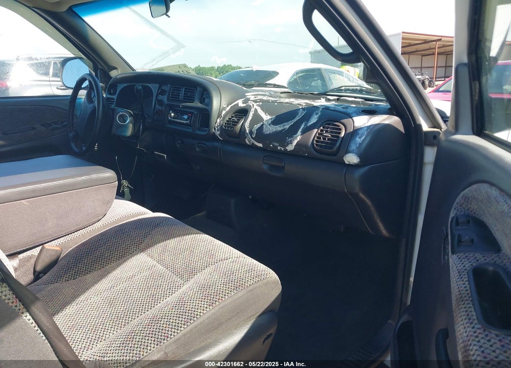 2001 DODGE RAM 1500 ST VIN: 1B7HC13Y21J206689