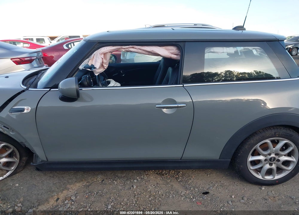 2019 MINI HARDTOP VIN: WMWXP5C57K2H30039