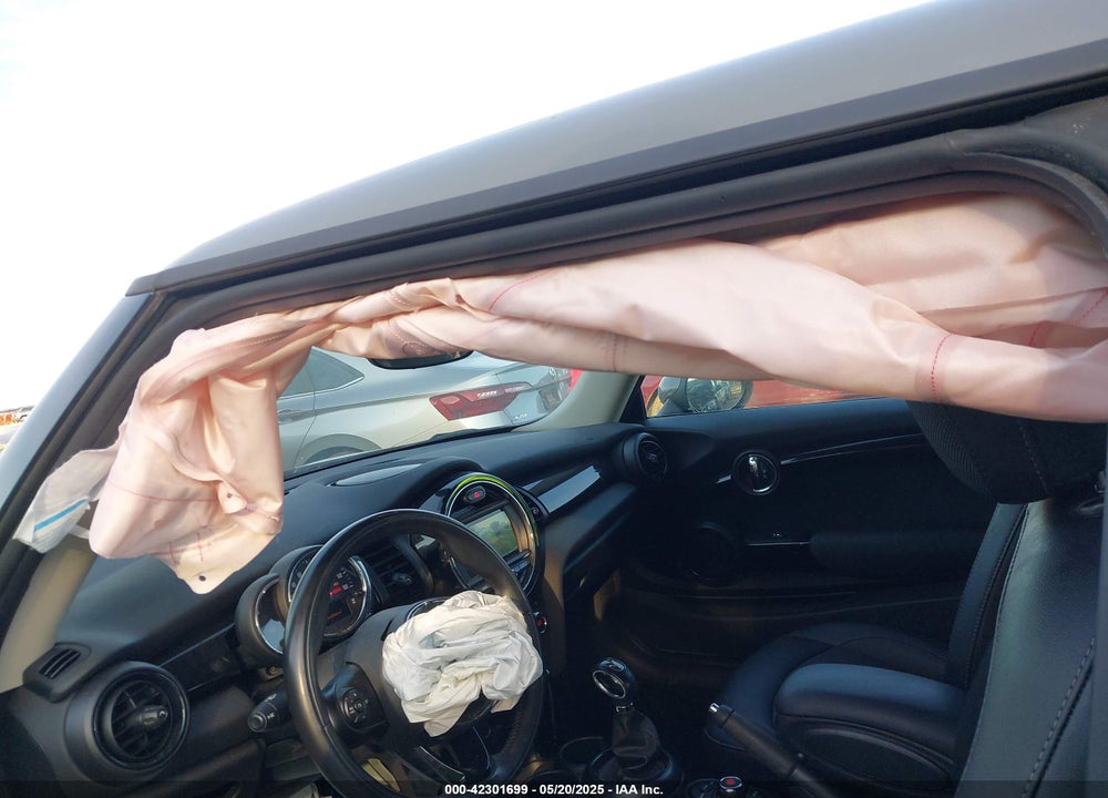 2019 MINI HARDTOP VIN: WMWXP5C57K2H30039