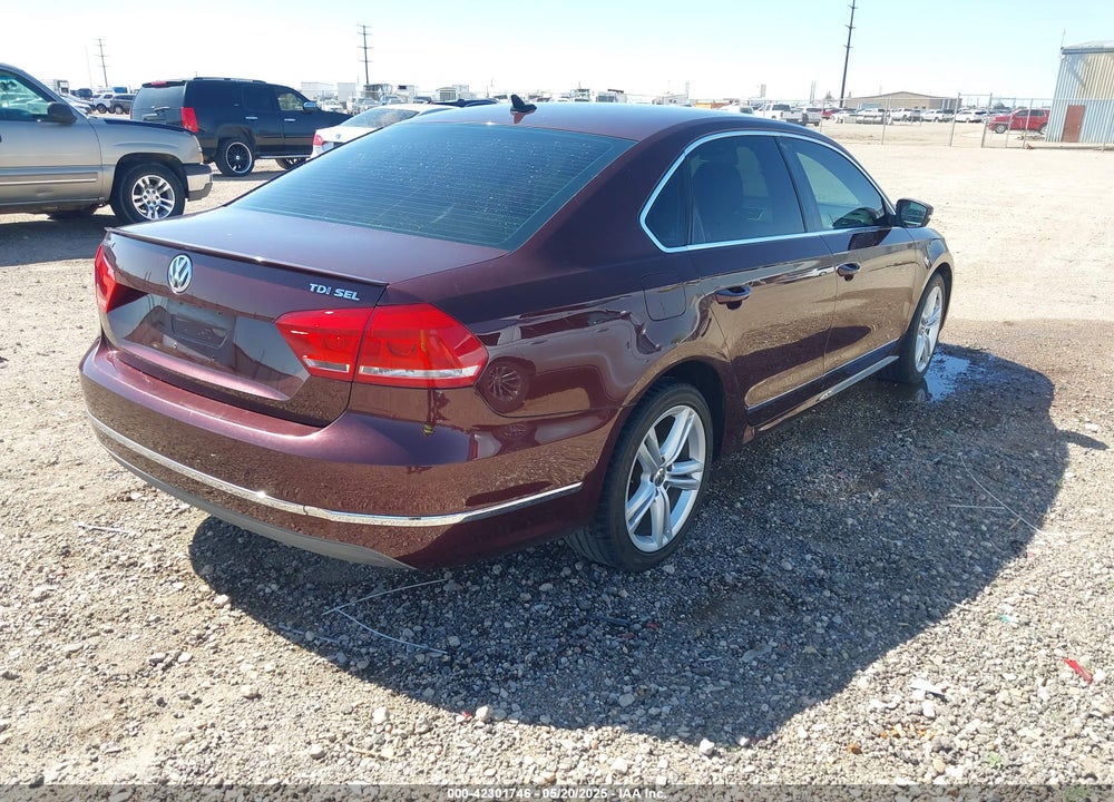 2013 VOLKSWAGEN PASSAT VIN: 1VWCN7A36DC104378