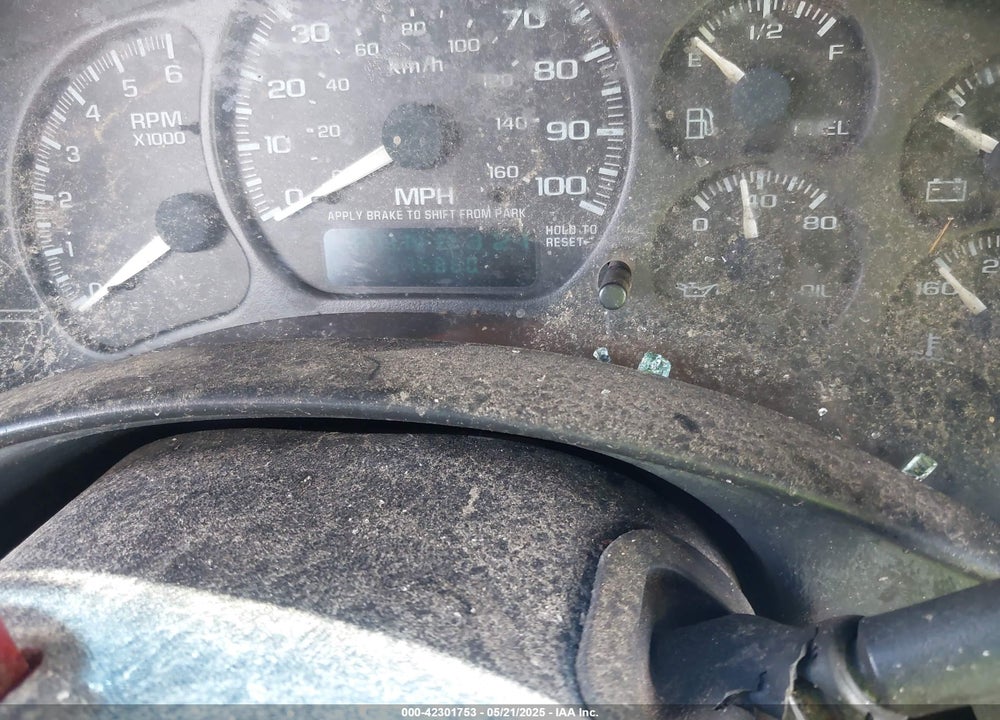 2002 CHEVROLET AVALANCHE 1500 VIN: 3GNEC13T92G139817