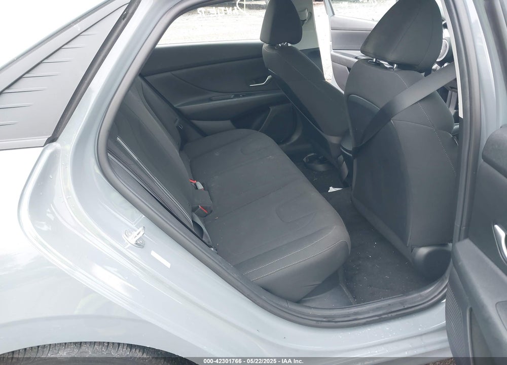2022 HYUNDAI ELANTRA HYBRID VIN: KMHLM4AJ7NU023884
