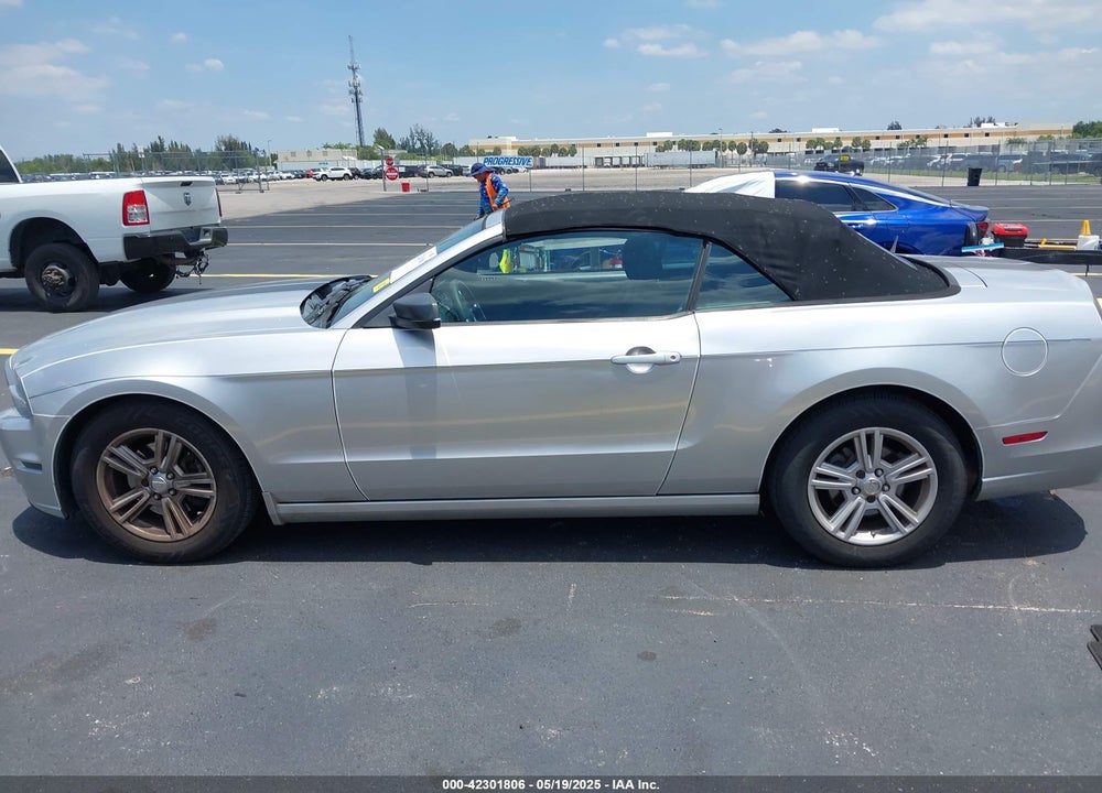 2014 FORD MUSTANG VIN: 1ZVBP8EMXE5232093