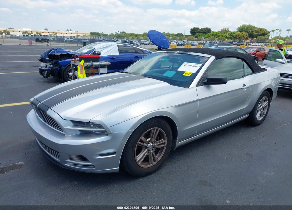 2014 FORD MUSTANG VIN: 1ZVBP8EMXE5232093