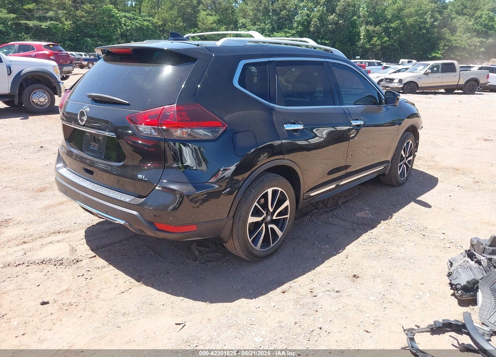 2020 NISSAN ROGUE SL FWD VIN: 5N1AT2MT3LC782613