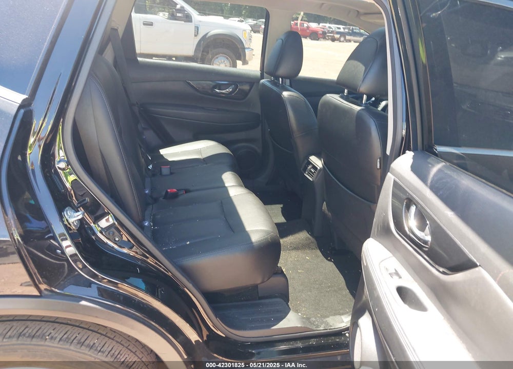 2020 NISSAN ROGUE SL FWD VIN: 5N1AT2MT3LC782613