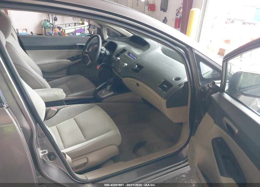 2009 HONDA CIVIC VIN: 1HGFA16569L005295