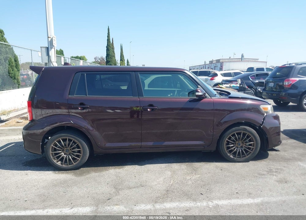 2013 SCION XB VIN: JTLZE4FE8DJ035425