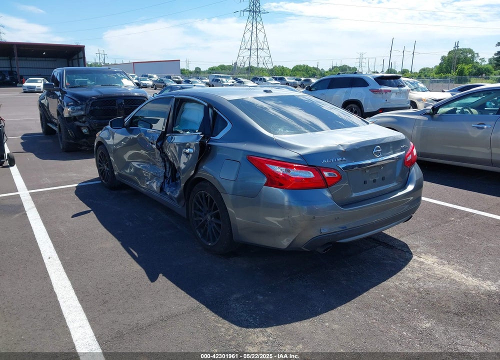 2016 NISSAN ALTIMA VIN: 1N4BL3AP3GC120581