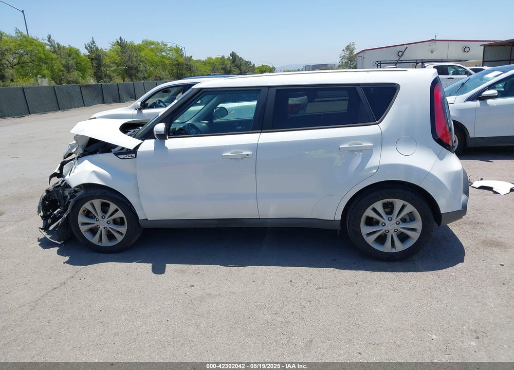 2014 KIA SOUL VIN: KNDJP3A55E7074038