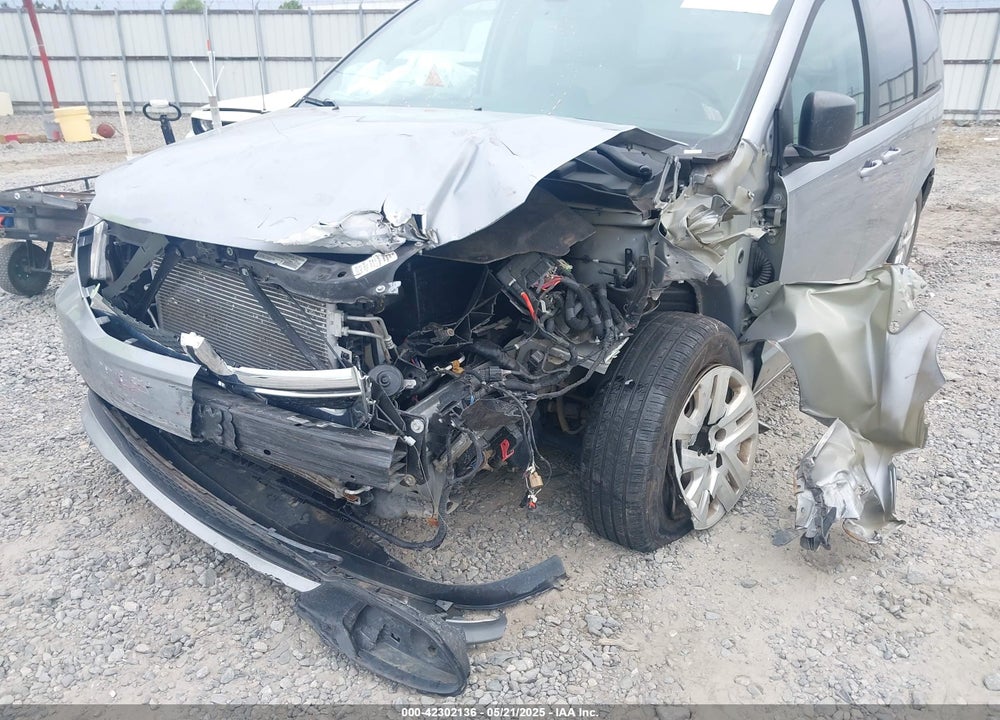 2018 DODGE GRAND CARAVAN SE VIN: 2C4RDGBG5JR308979