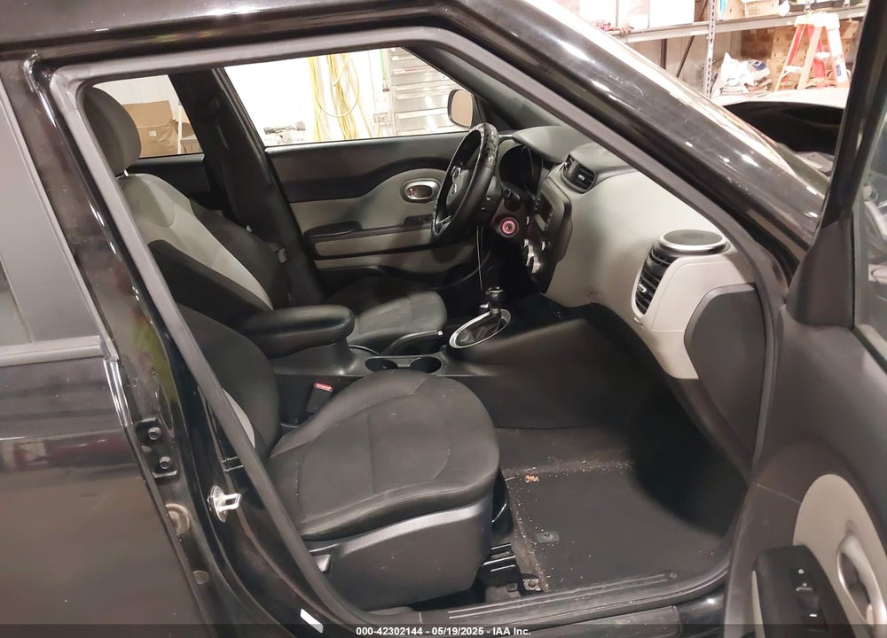 2016 KIA SOUL VIN: KNDJN2A26G7360716
