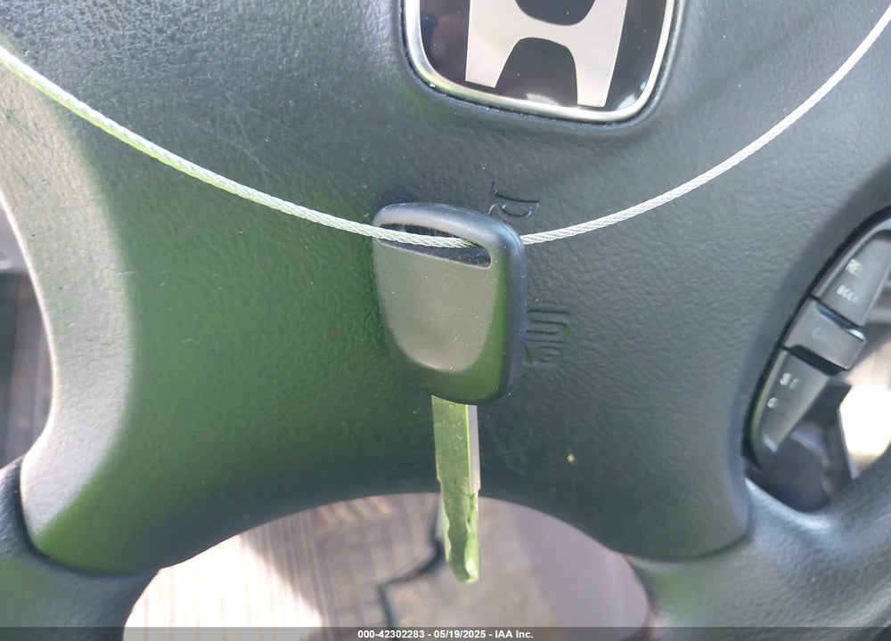 2004 HONDA CIVIC VIN: 2HGES26784H507957