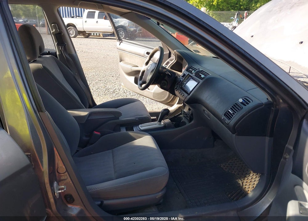 2004 HONDA CIVIC VIN: 2HGES26784H507957