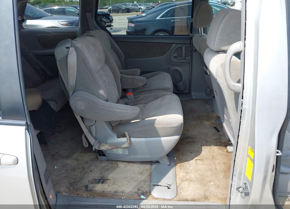 2008 TOYOTA SIENNA VIN: 5TDZK23C78S192822