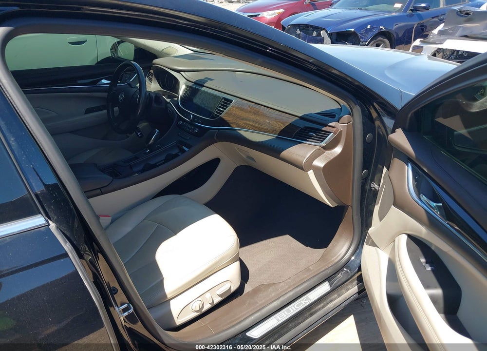 2017 BUICK LACROSSE VIN: 1G4ZP5SS2HU181049