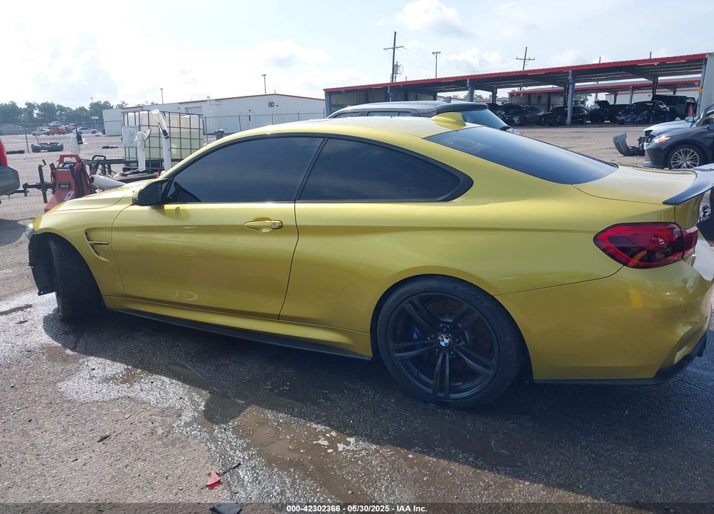 2016 BMW M4 VIN: WBS3R9C53GK335825