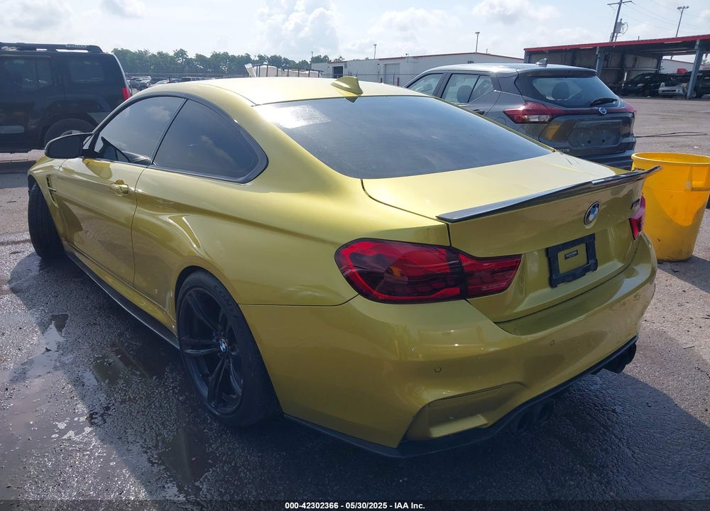 2016 BMW M4 VIN: WBS3R9C53GK335825