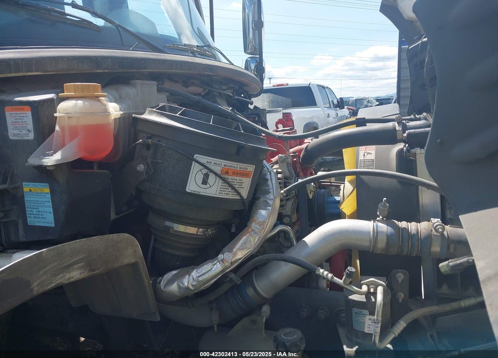 2020 FREIGHTLINER M2 106 VIN: 1FVACXFC9LHKM5606