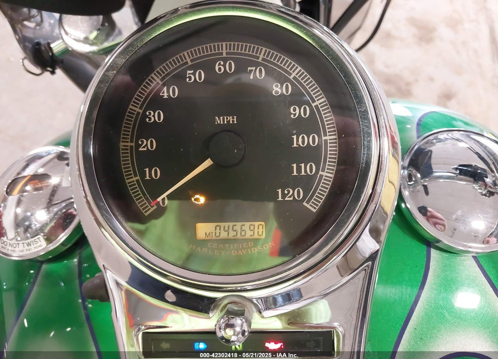 2004 HARLEY-DAVIDSON FLSTFI VIN: 1HD1BXB1X4Y033087
