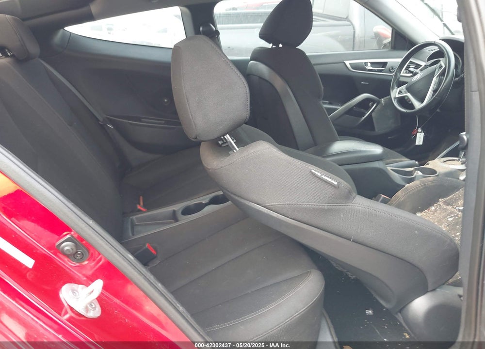 2013 HYUNDAI VELOSTER VIN: KMHTC6AD6DU141156