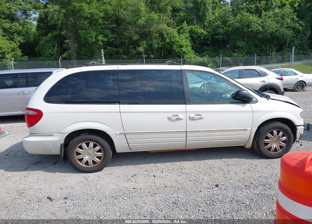 2005 CHRYSLER TOWN & COUNTRY TOURING VIN: 2C4GP54L05R145256