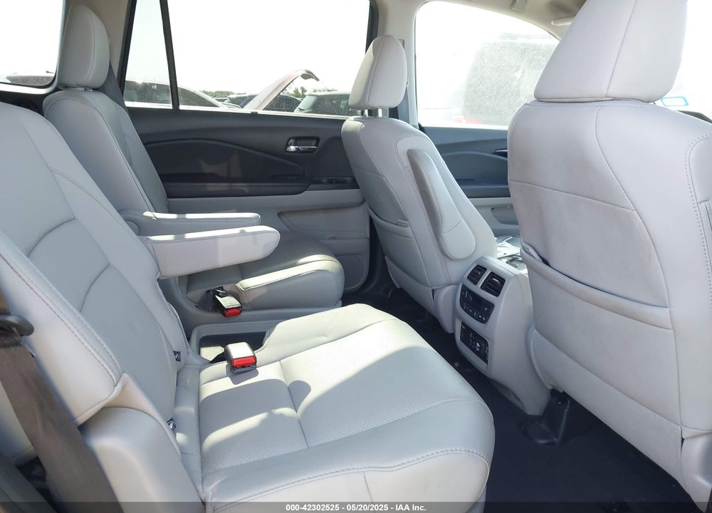 2020 HONDA PILOT VIN: 5FNYF6H02LB054348