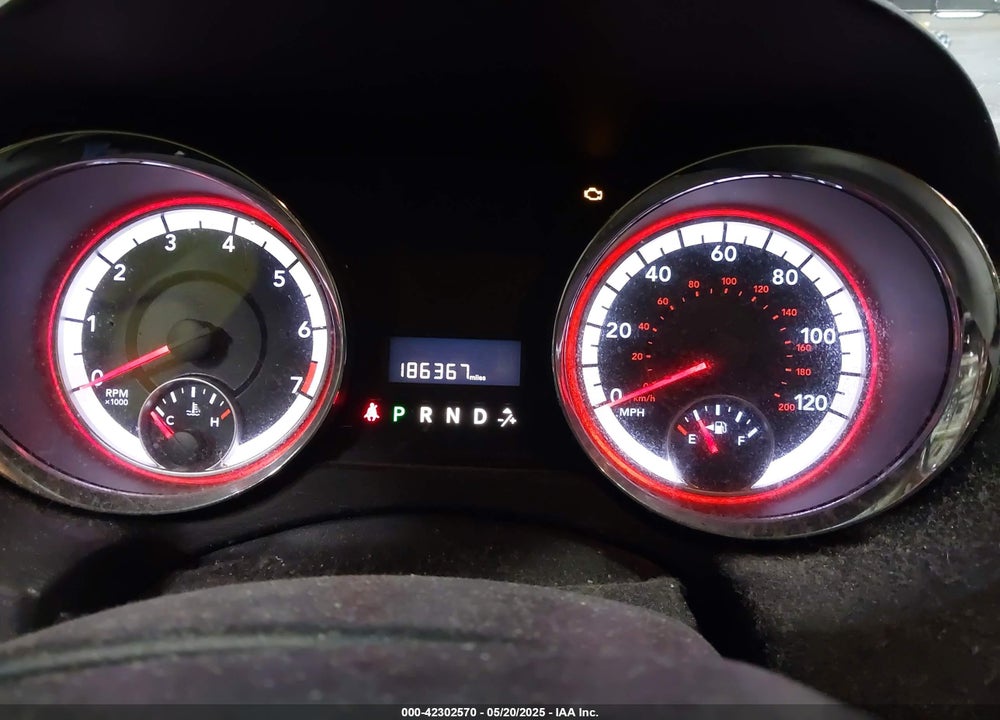 2015 DODGE GRAND CARAVAN SXT VIN: 2C4RDGCG2FR591640