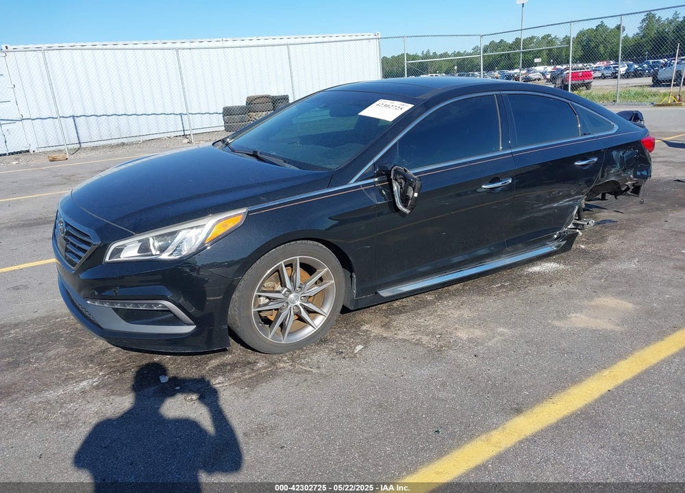 2015 HYUNDAI SONATA VIN: 5NPE34ABXFH040621