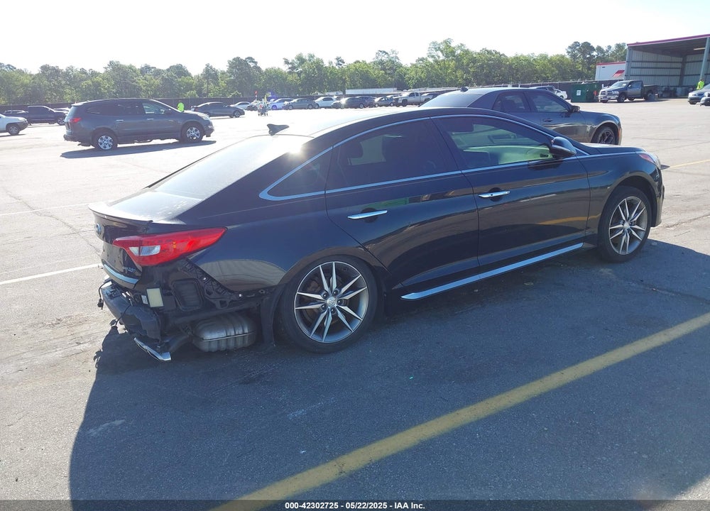 2015 HYUNDAI SONATA VIN: 5NPE34ABXFH040621