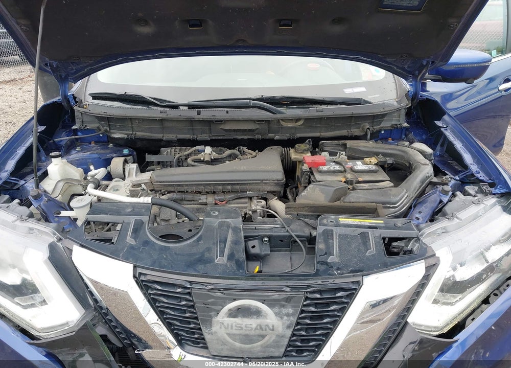 2017 NISSAN ROGUE VIN: JN8AT2MV0HW013566