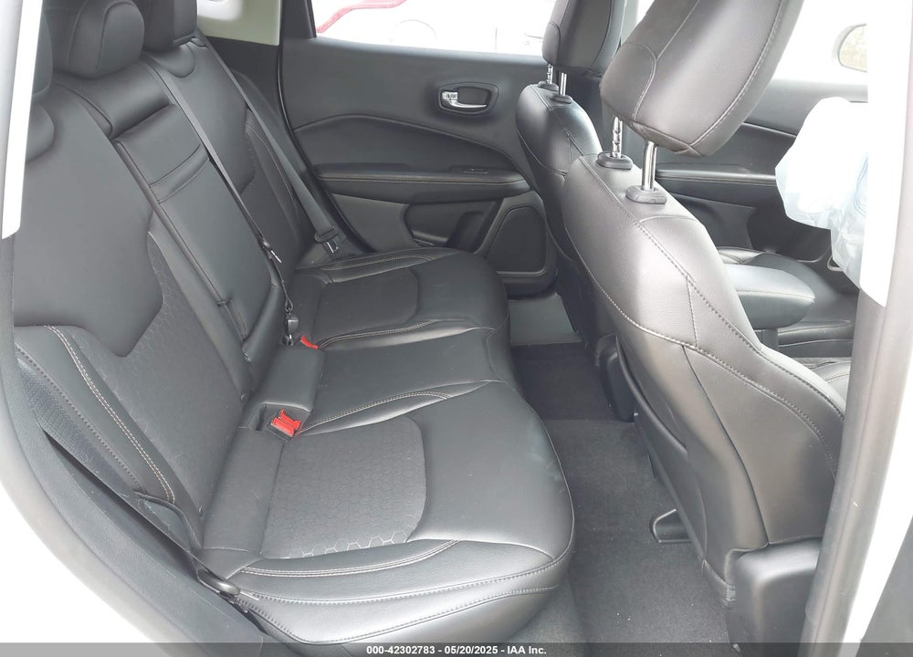2018 JEEP COMPASS VIN: 3C4NJCBB6JT286573